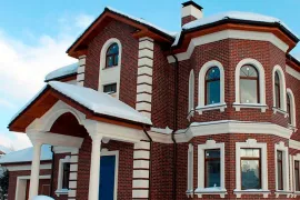 Фасады с молдингом: изящество и структура архитектурного облика Фасады с молдингом: изящество и структура архитектурного облика фото
